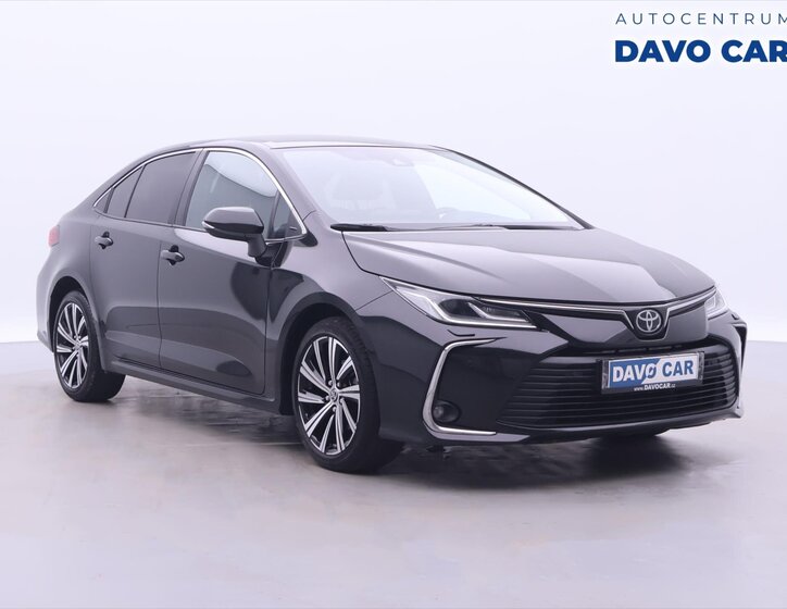 Toyota Corolla Sedan / Limuzína 1,5 l 92 kw