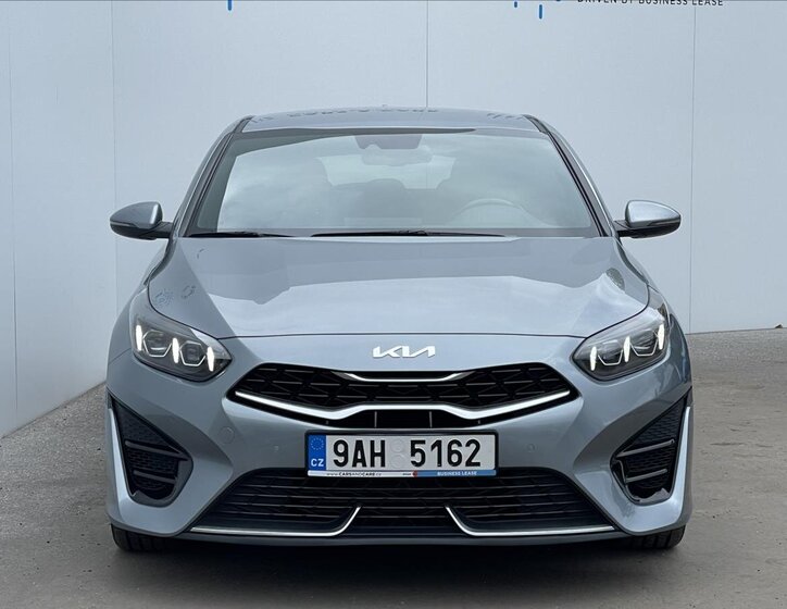 KIA ProCeed 21