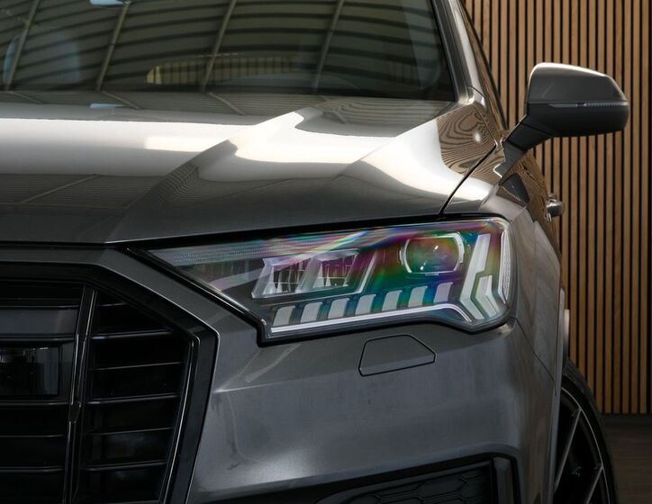 Audi Q7 7