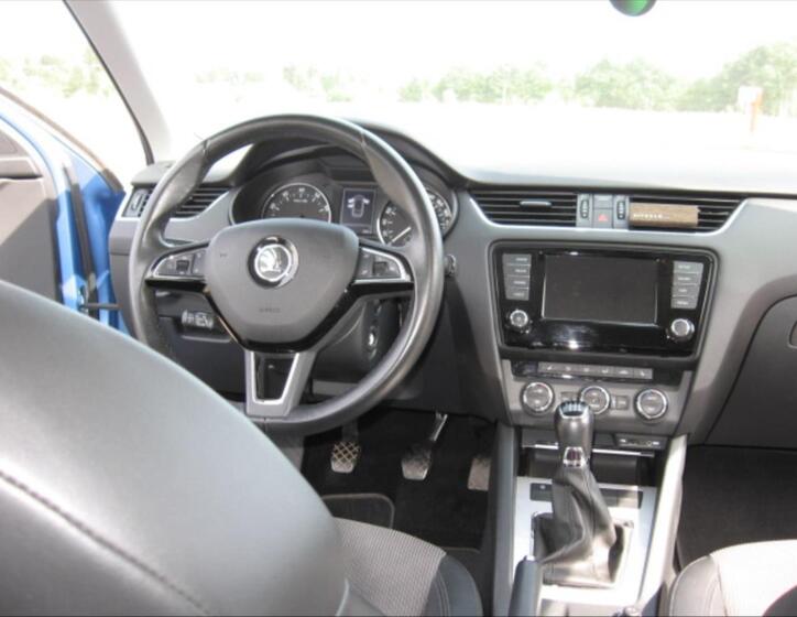 Škoda Octavia 15