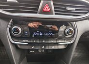 Hyundai Santa Fe SUV 2,0 l 110 kw