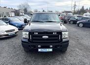Ford Excursion 2