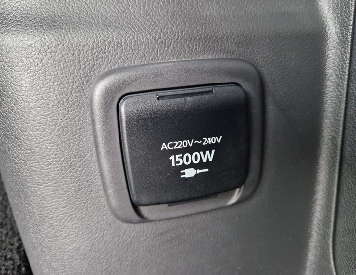 Mitsubishi Outlander SUV / Terénní 2,4 l 165 kw