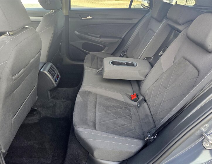 Volkswagen Golf Kombi 1,5 l 110 kw