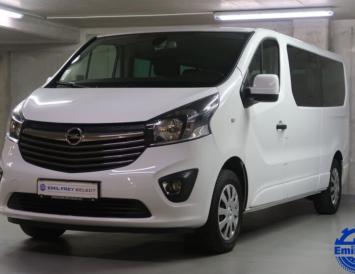 Opel Vivaro 1