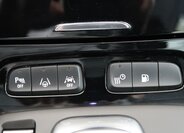Opel Grandland SUV / Terénní 1,6 l 147 kw