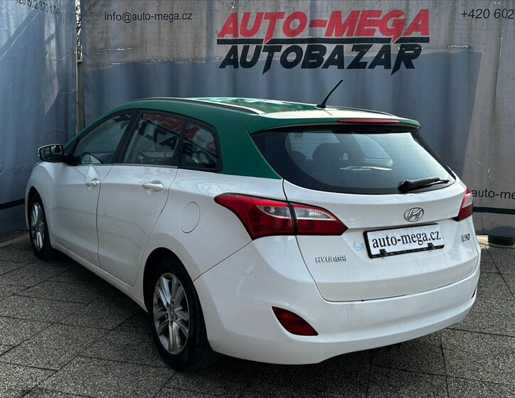 Hyundai i30 Kombi 1,6 l 81 kw