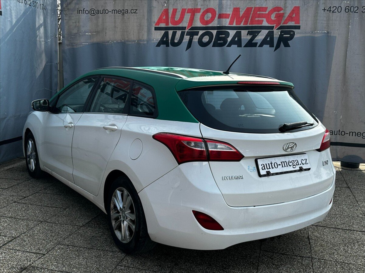 Hyundai i30 Kombi 1,6 l 81 kw