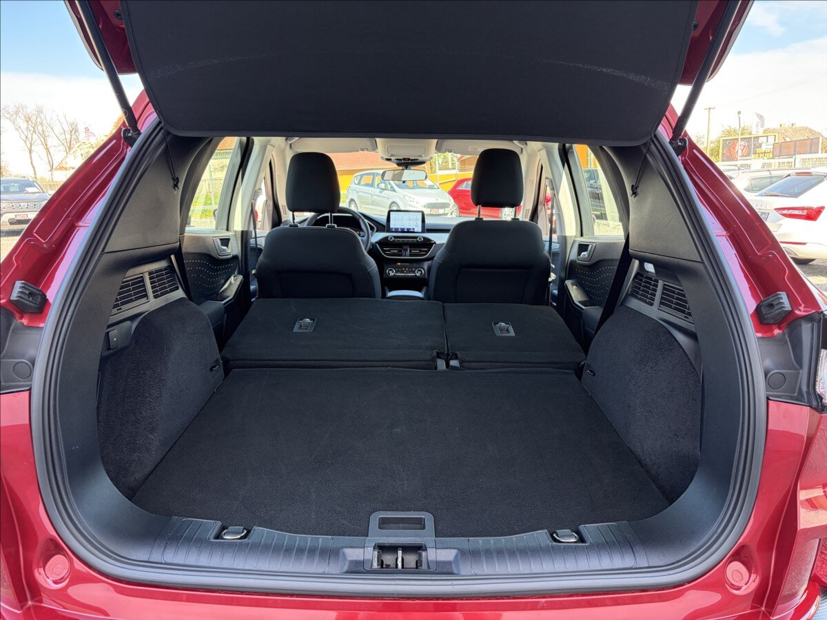 Ford Kuga Kombi 2,0 l 140 kw