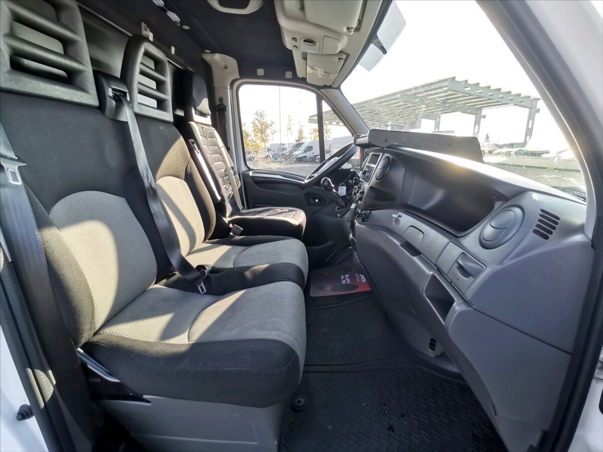 Iveco Daily Ostatní 2,3 l 93 kw