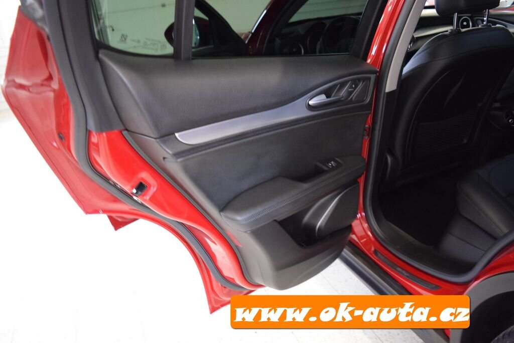 Alfa Romeo Stelvio SUV 2,1 l 140 kw