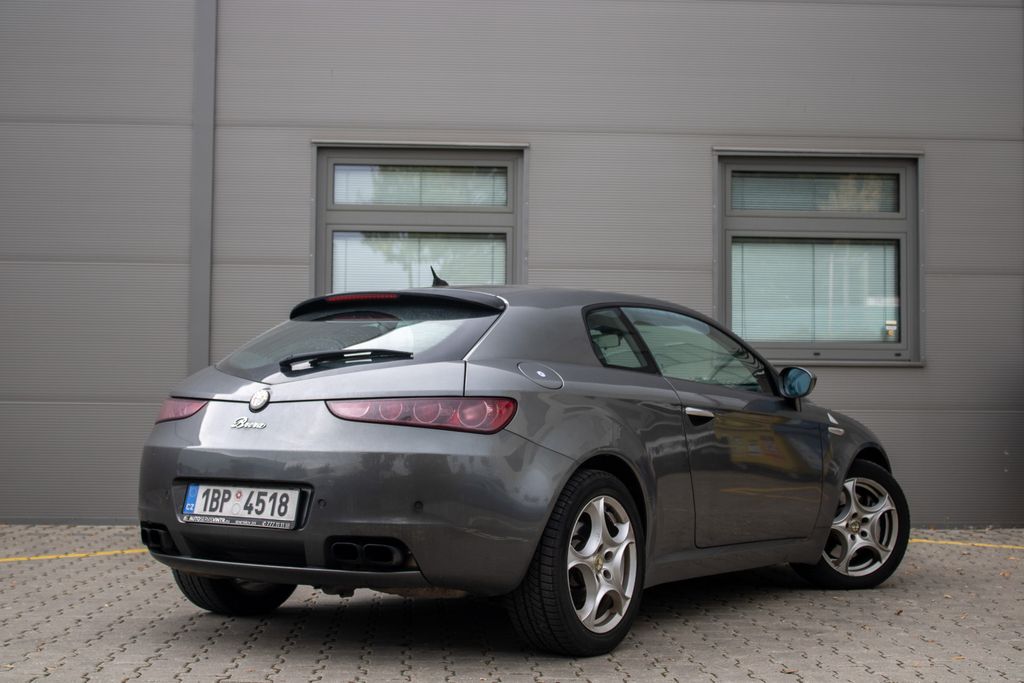 Alfa Romeo Brera