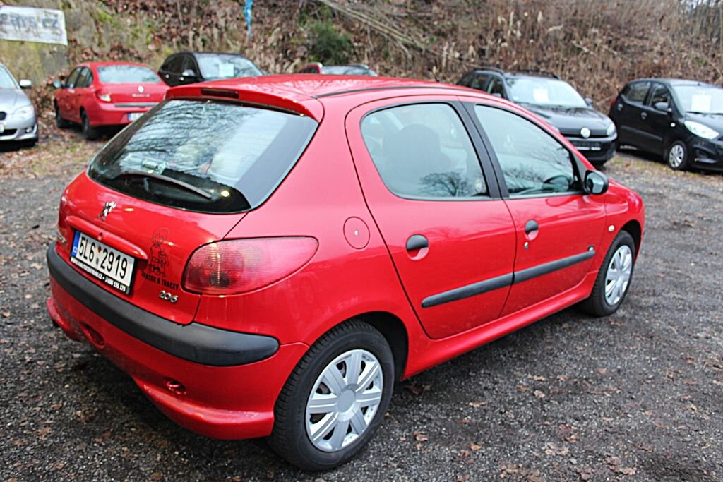 Peugeot 206