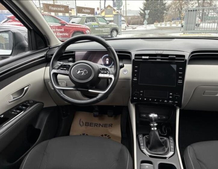 Hyundai Tucson SUV 1,6 l 110 kw