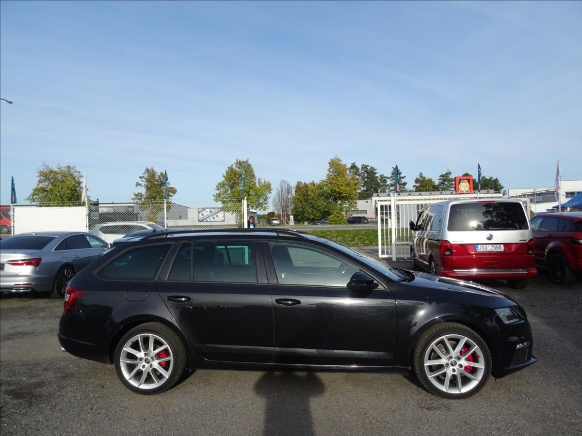 Škoda Octavia Kombi 2,0 l 135 kw