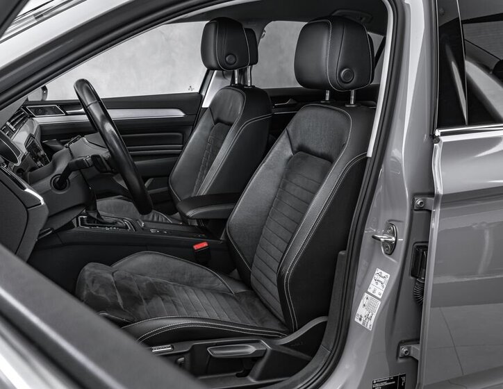 Volkswagen Passat Sedan 1,5 l 110 kw