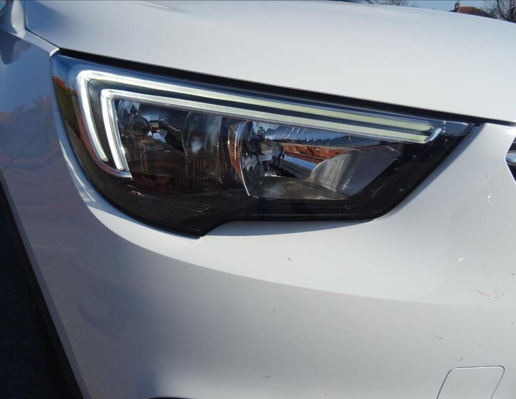 Opel Crossland X MPV 1,2 l 61 kw