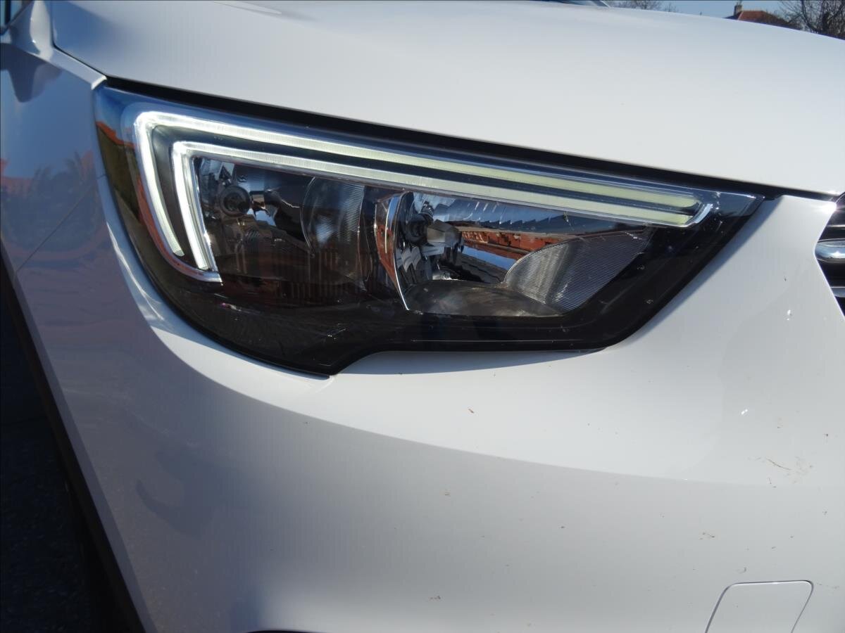 Opel Crossland X MPV 1,2 l 61 kw