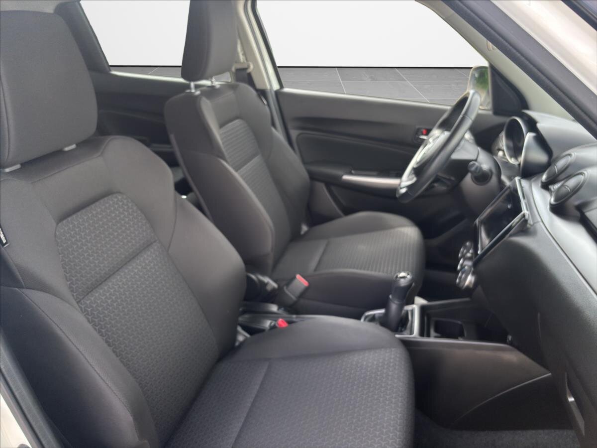 Suzuki Swift Hatchback 1,2 l 61 kw