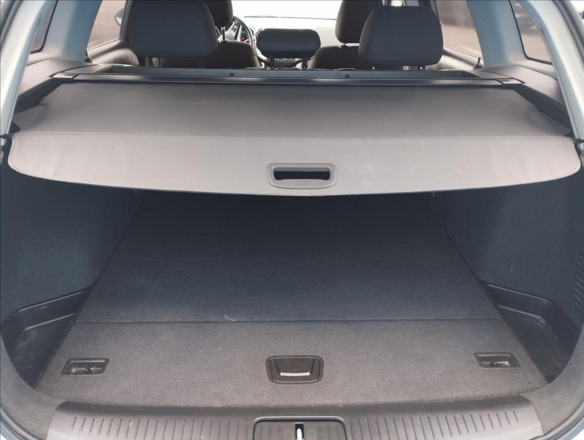 Chevrolet Cruze Kombi 1,7 l 96 kw