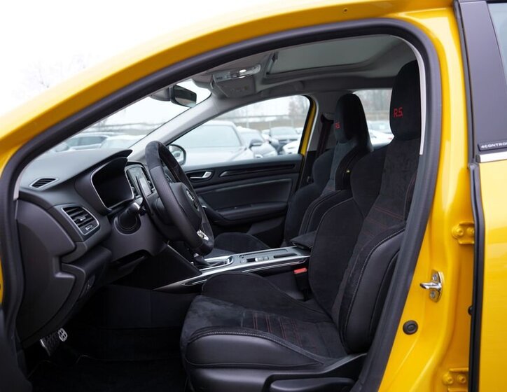 Renault Mégane Hatchback 1,8 l 221 kw