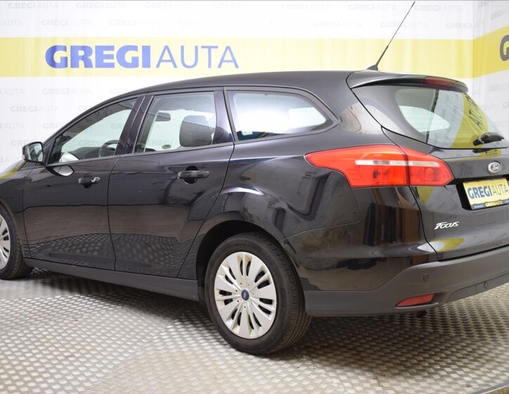 Ford Focus Kombi 999,0 92 kw