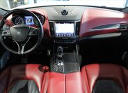 Maserati Levante SUV / Terénní 3,0 l 316 kw