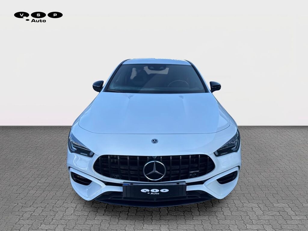 Mercedes-Benz CLA Sedan / Limuzína 2,0 l 310 kw