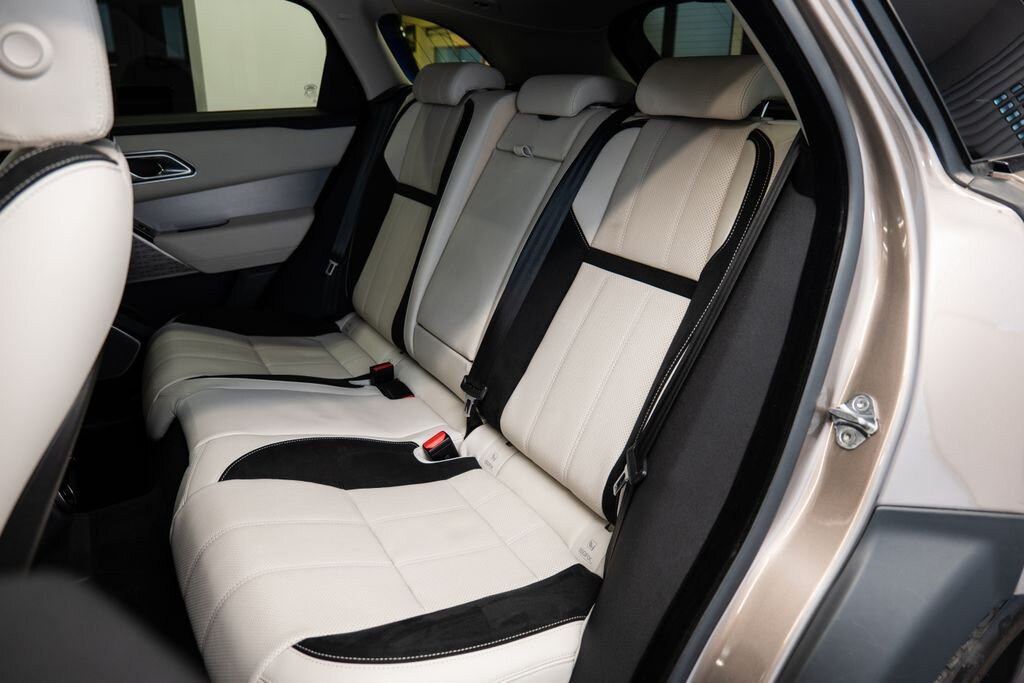 Land Rover Range Rover Velar SUV 3,0 l 221 kw