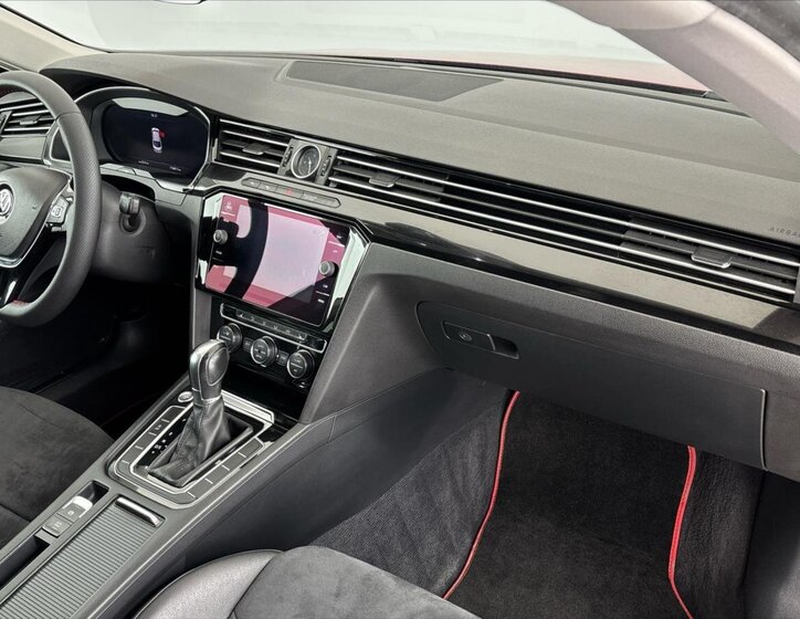 Volkswagen Arteon Liftback 2,0 l 110 kw