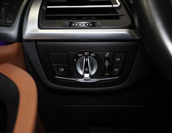 BMW X3 SUV / Terénní 3,0 l 210 kw