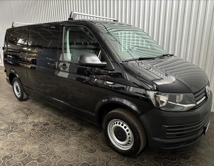 Volkswagen Transporter 12