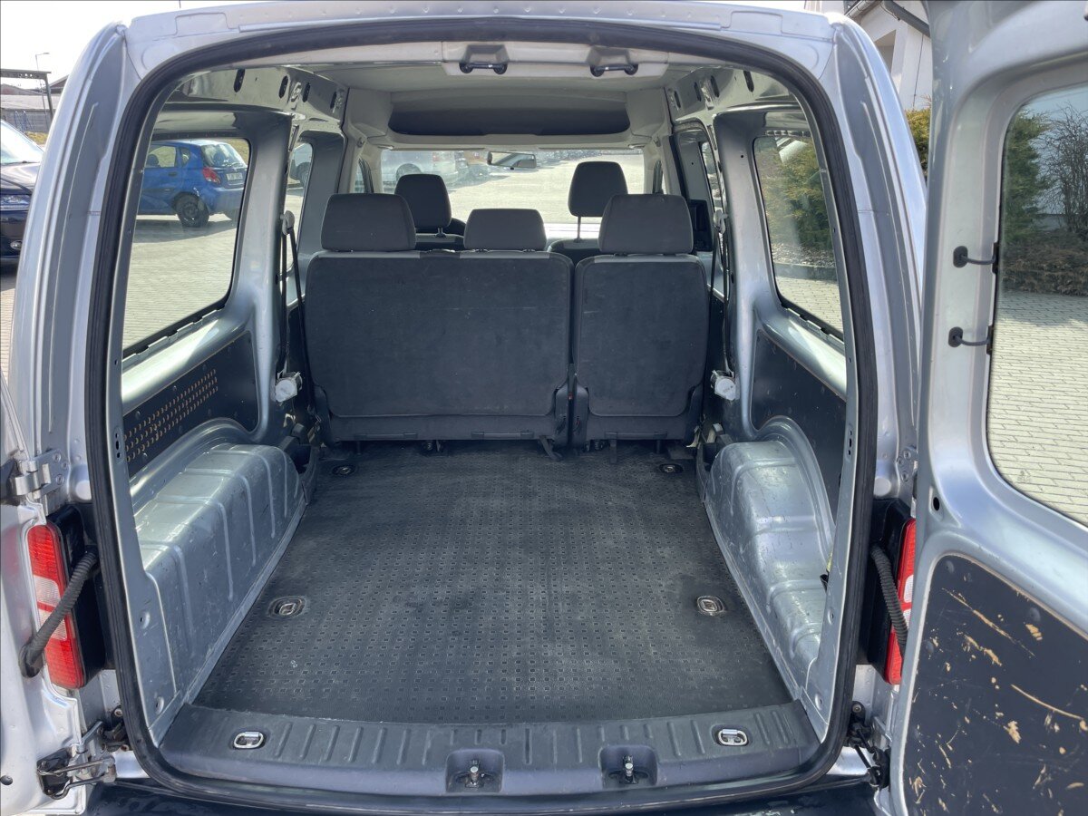 Volkswagen Caddy Kombi 1,6 l 75 kw