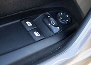 Peugeot 2008 SUV / Terénní 1,2 l 60 kw