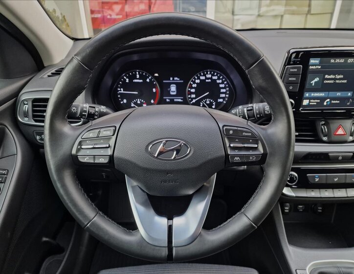 Hyundai i30 Kombi 1,6 l 85 kw