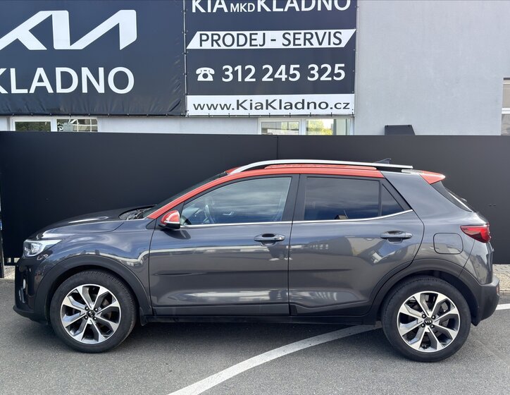 KIA Stonic SUV / Terénní 1,4 l 73 kw