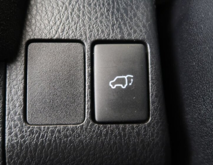 Toyota RAV4 SUV / Terénní 2,5 l 114 kw