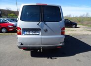 Volkswagen Caravelle MPV 2,5 l 96 kw