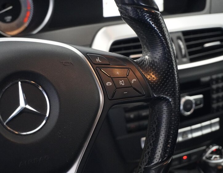 Mercedes-Benz Třídy C Ostatní 3,5 l 228 kw