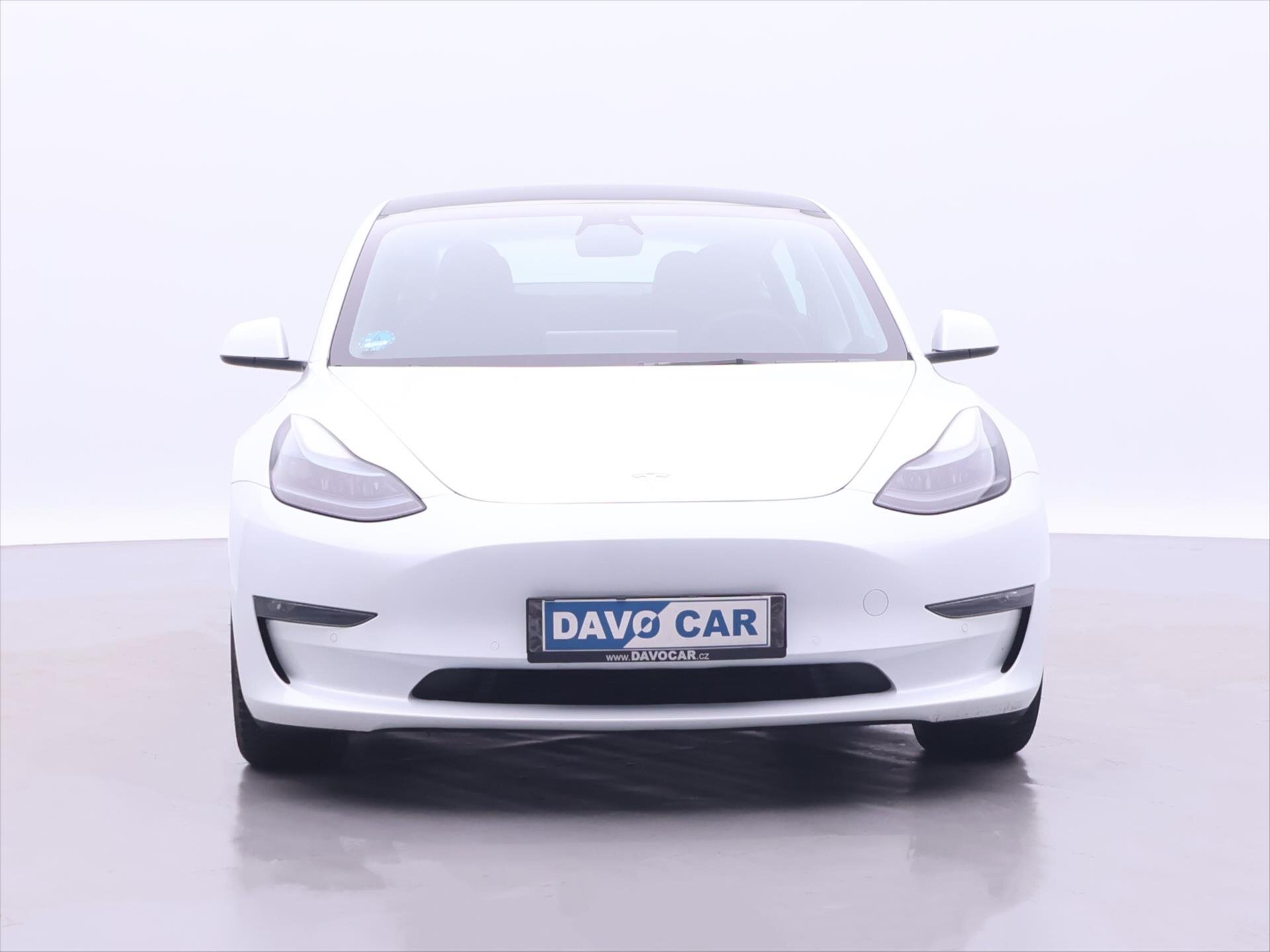 Tesla Model 3 Sedan 0,0 366 kw