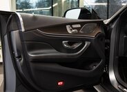 Mercedes-Benz CLS Sedan 3,0 l 320 kw