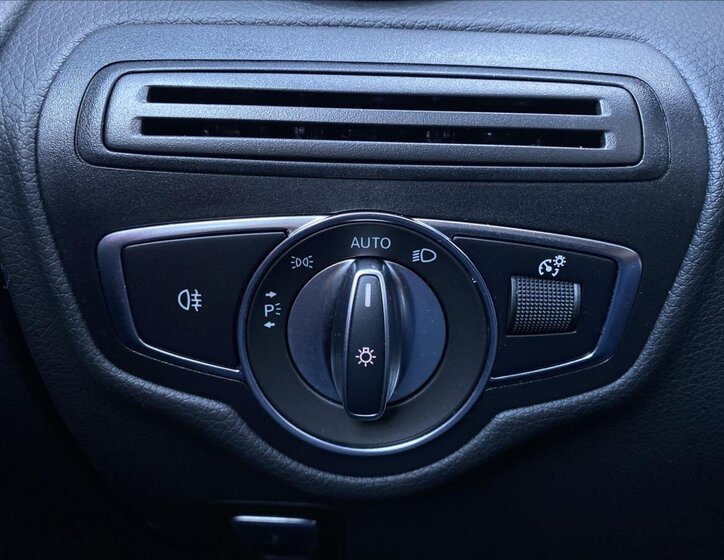 Mercedes-Benz GLC 17