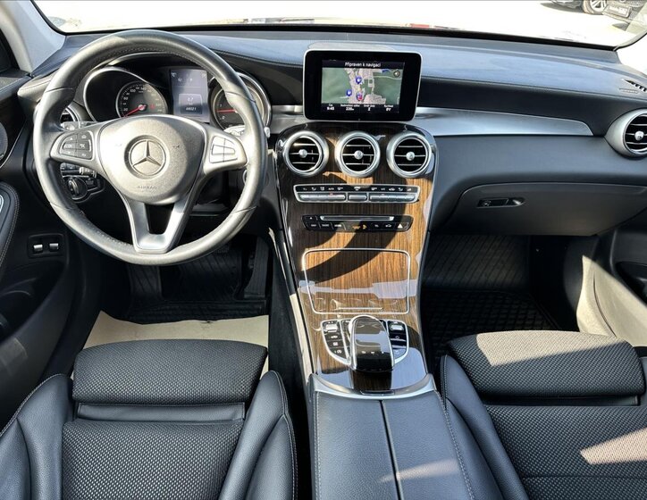 Mercedes-Benz GLC SUV / Terénní 3,0 l 190 kw