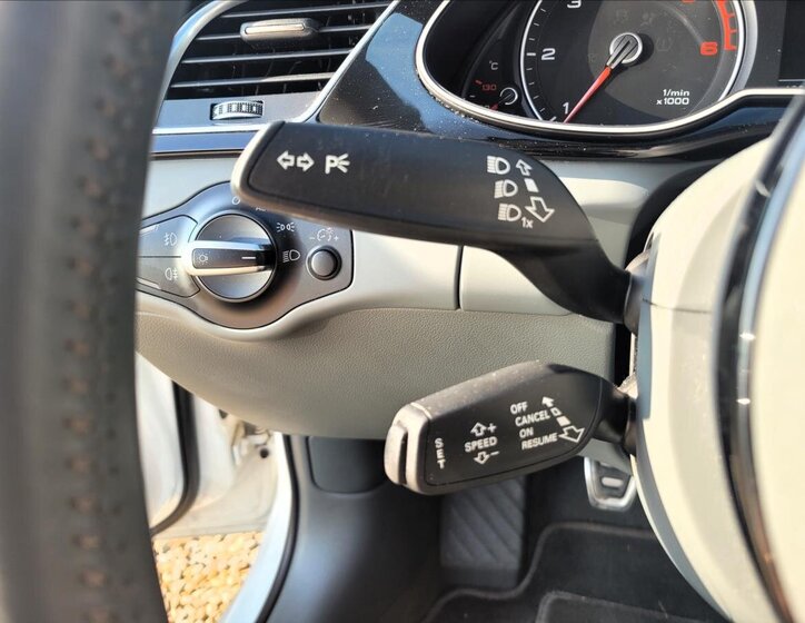 Audi A4 Sedan / Limuzína 2,0 l 110 kw