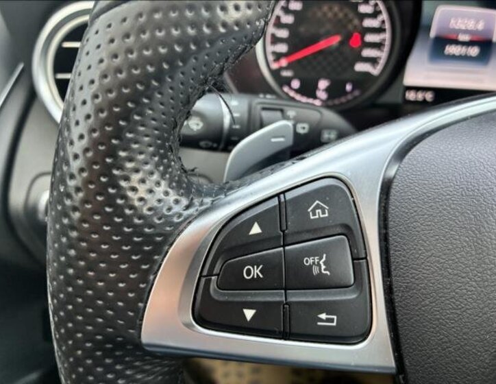 Mercedes-Benz GLC SUV / Terénní 3,0 l 270 kw