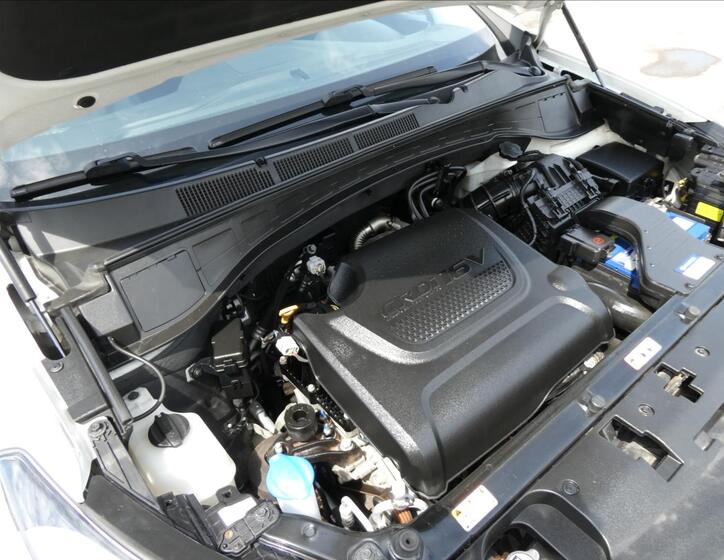 Hyundai Grand Santa Fe 44