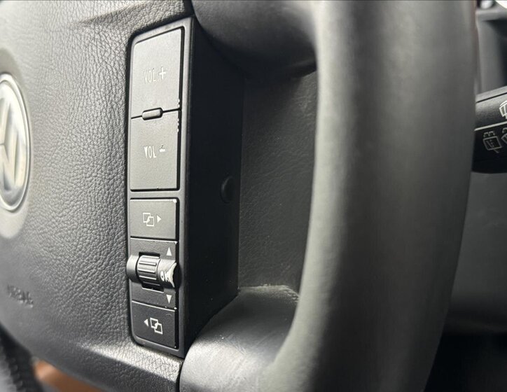 Volkswagen Touareg SUV / Terénní 3,0 l 165 kw