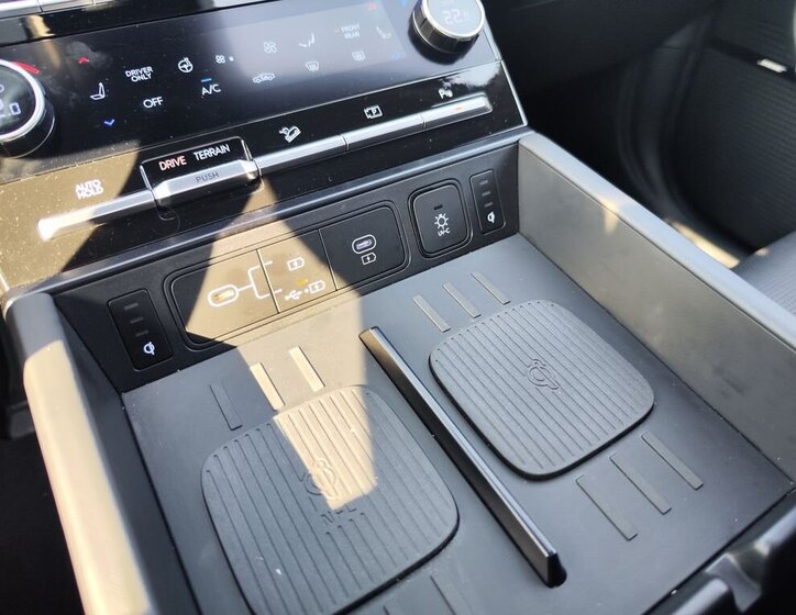 Hyundai Santa Fe SUV / Terénní 1,6 l 158 kw