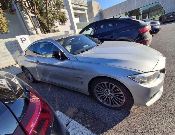 BMW Řada 4 Kupé 2,0 l 140 kw