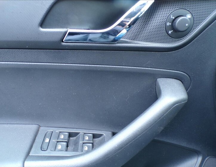 Škoda Rapid Hatchback 1,2 l 66 kw